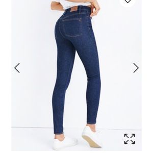 Madewell skinny-curvy in Lucille wash